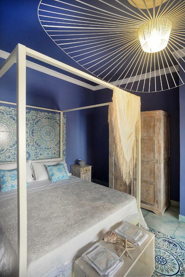 Donna Filomena Casa Vacanza Di Charme Salerno Eksteriør bilde